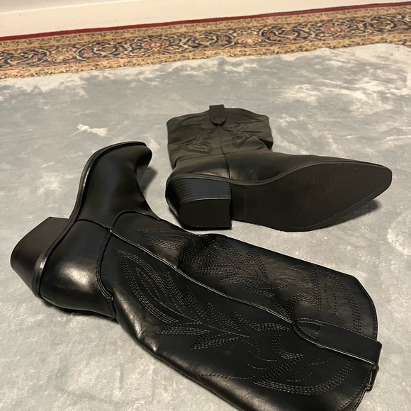 Black boots tall and western size 8.5 - Picture 9 of 13